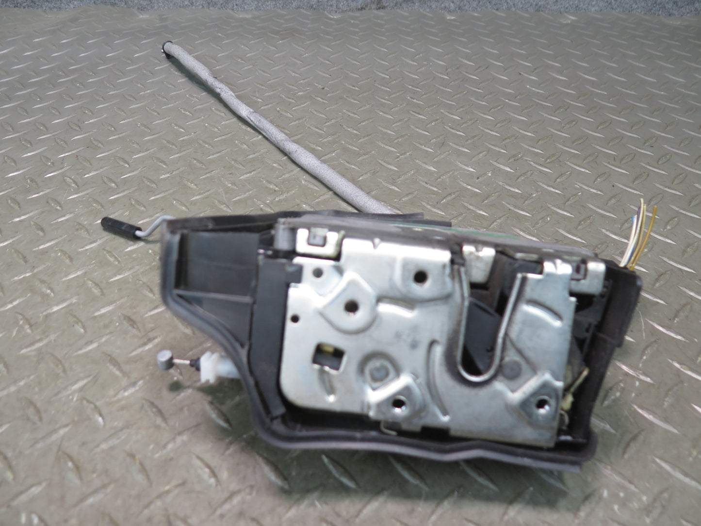 00-06 BMW X5 E53 Front Left Door Lock Latch Actuator OEM