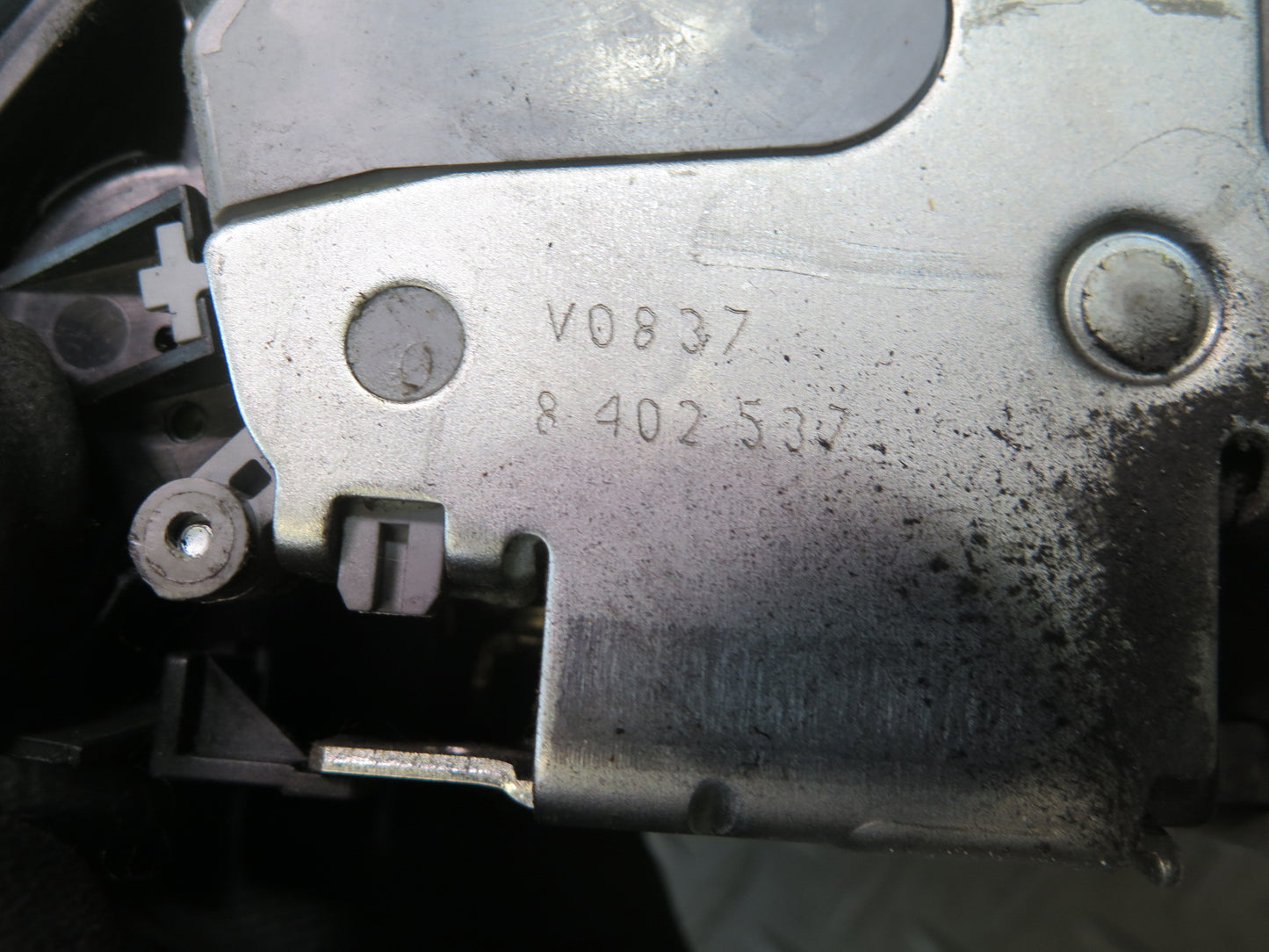 00-06 BMW X5 E53 Front Left Door Lock Latch Actuator OEM