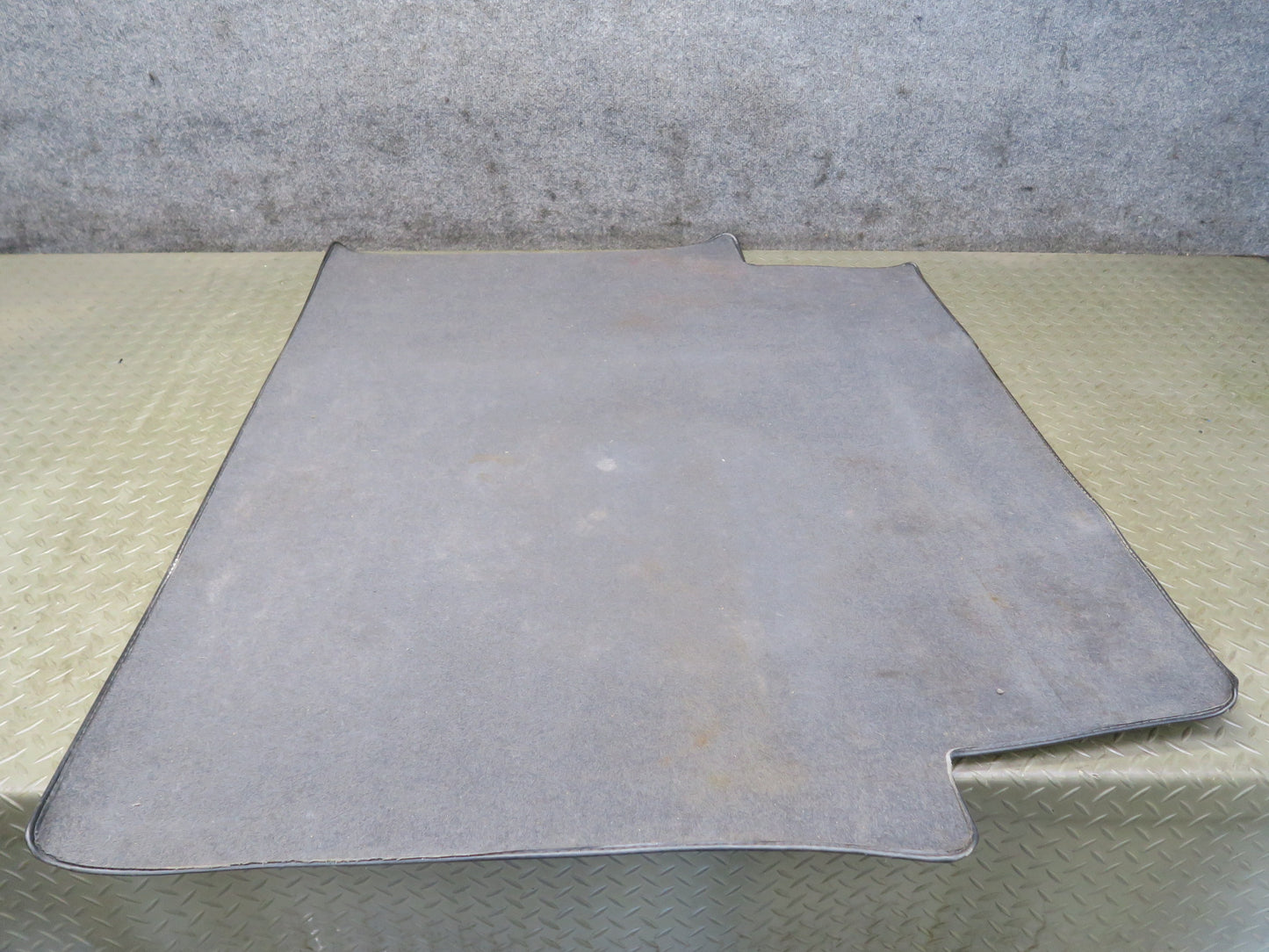 90-93 Mercedes W124 300E Rear Trunk Floor Carpet Cover OEM