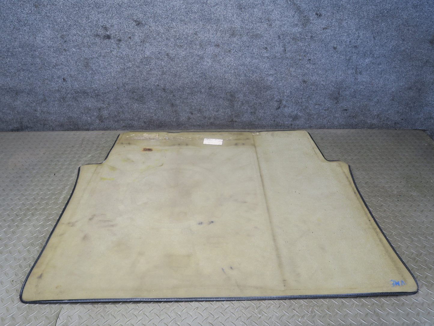 90-93 Mercedes W124 300E Rear Trunk Floor Carpet Cover OEM