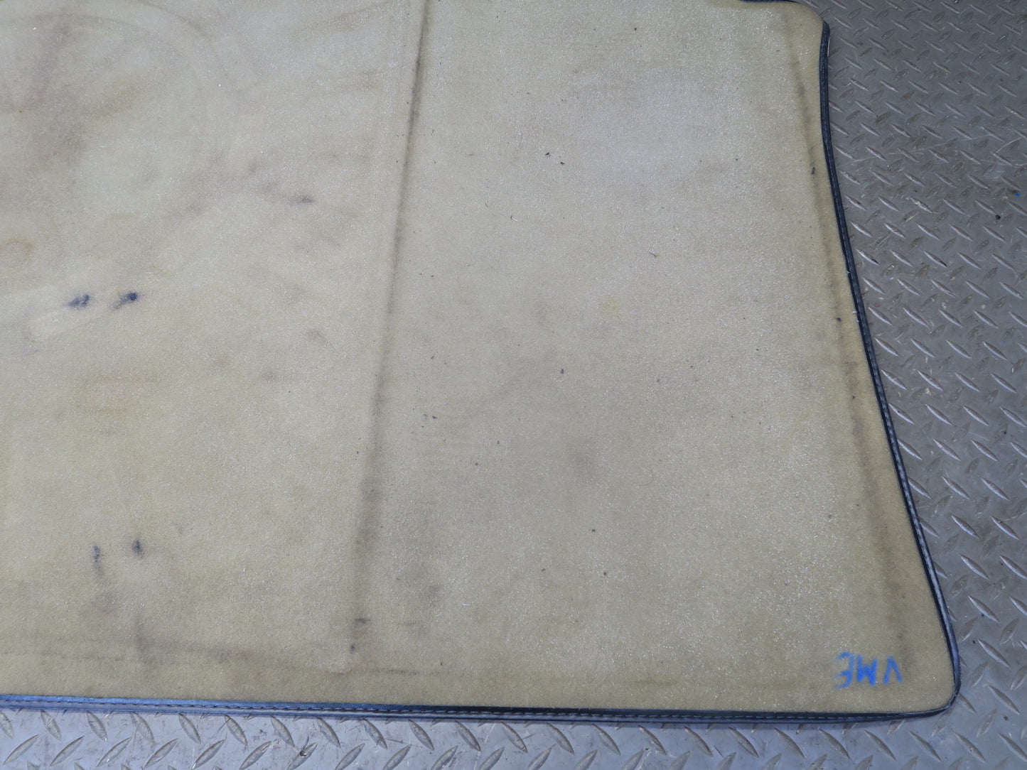 90-93 Mercedes W124 300E Rear Trunk Floor Carpet Cover OEM