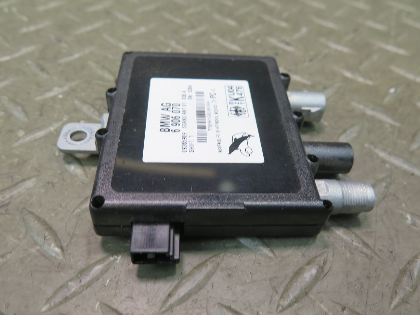 00-06 BMW E53 X5 Antenna Amplifier Trap Circuit Module 6906070 OEM