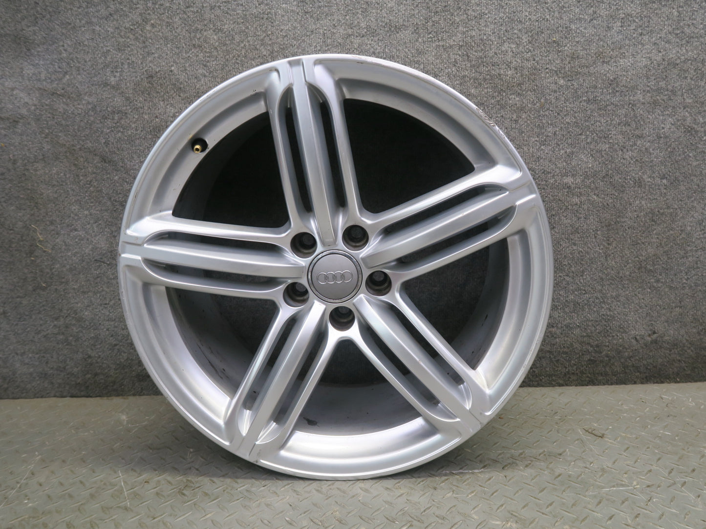 08-17 Audi A5 S5 R19" Factory Alloy Wheel Rim 19x9J ET33 Silver 8T0601025T OEM