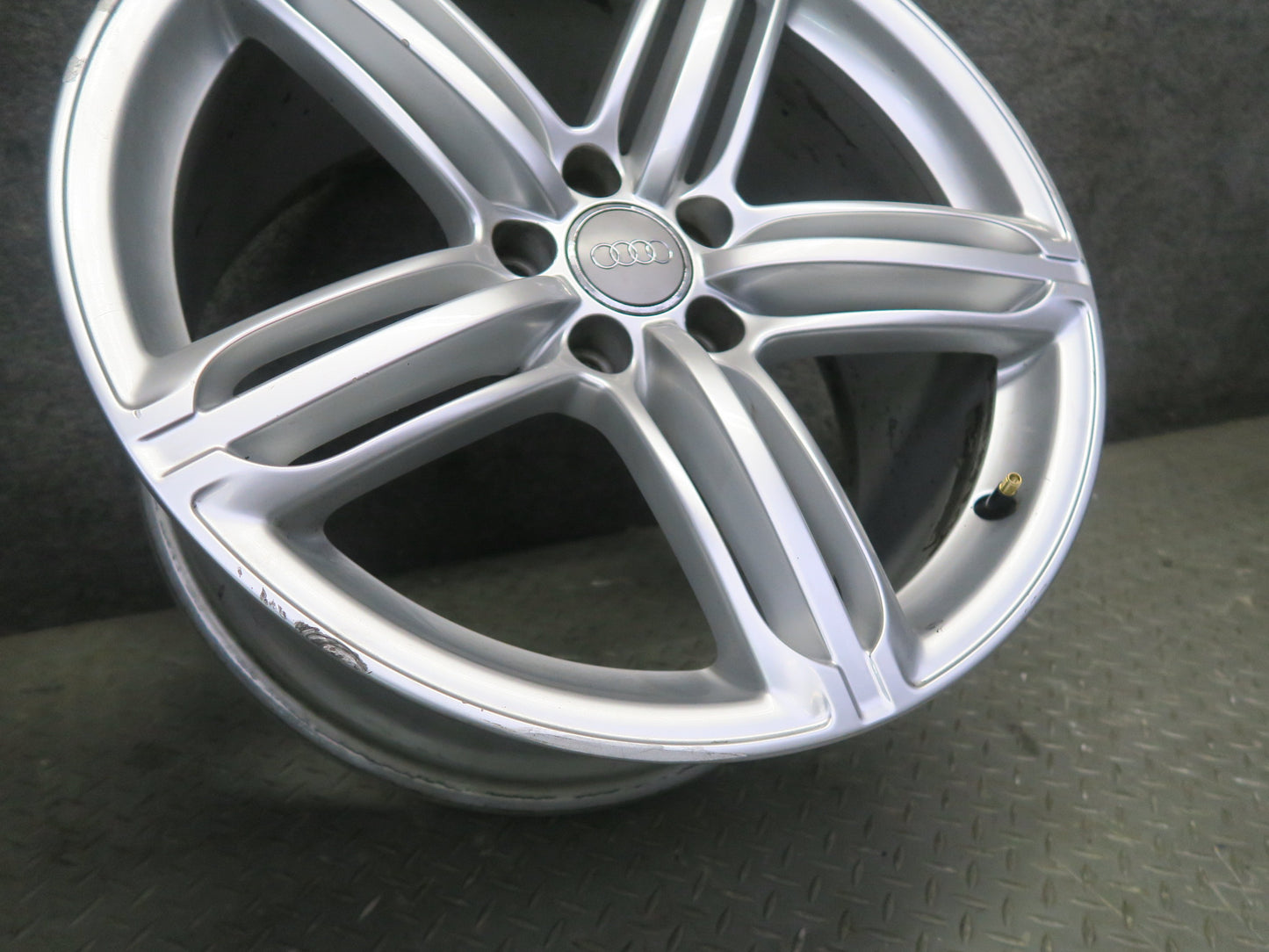 08-17 Audi A5 S5 R19" Factory Alloy Wheel Rim 19x9J ET33 Silver 8T0601025T OEM