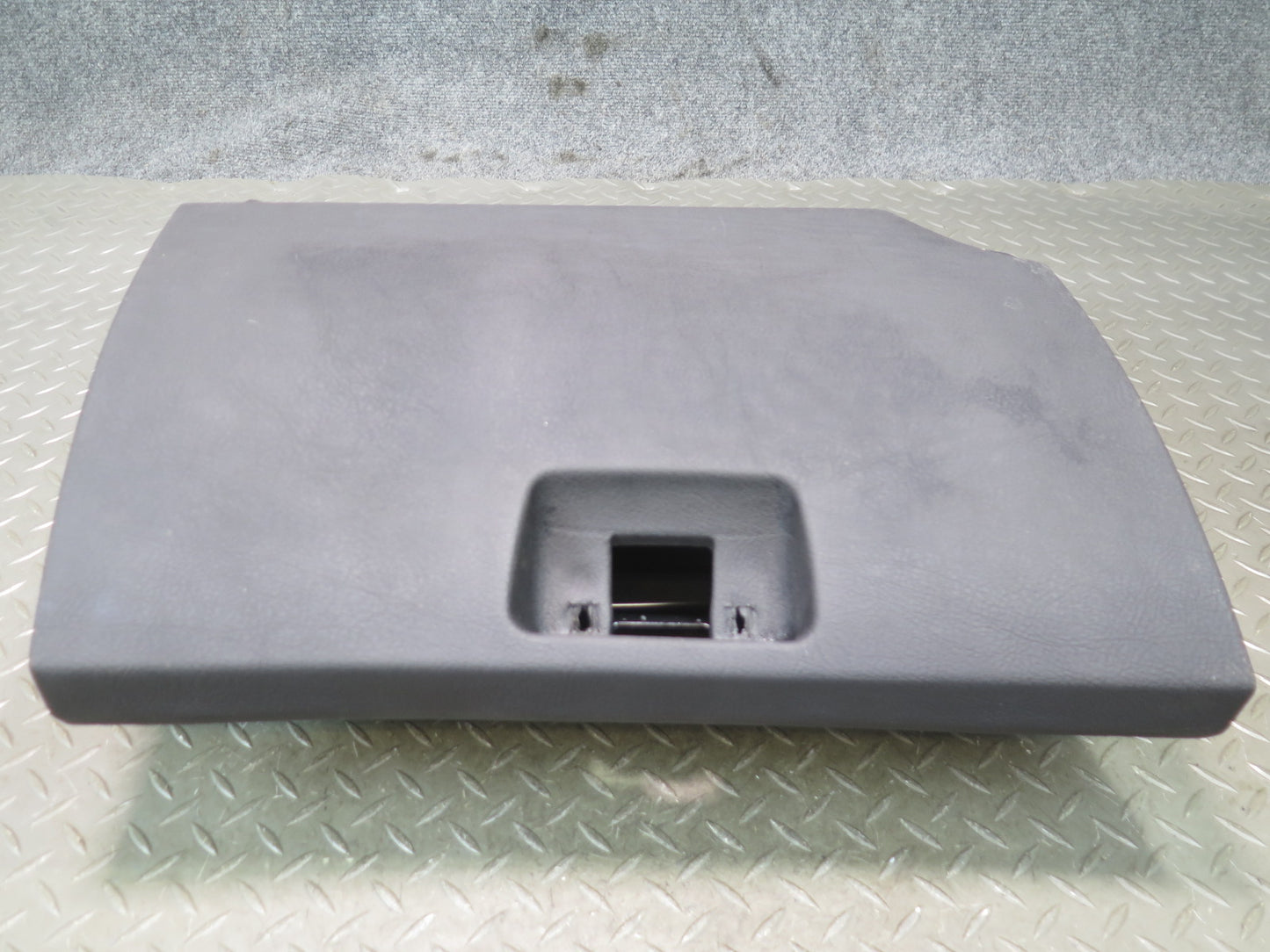 00-06 BMW E53 X5 Dash Glove Box Compartment Storage 8408845 OEM