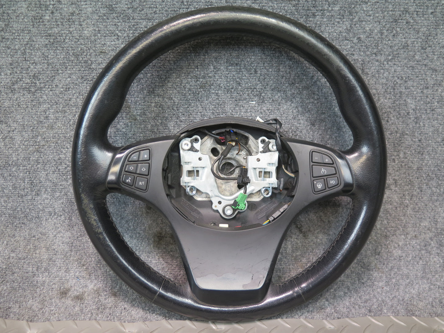 04-06 BMW E53 X5 Leather Sport Heated Steering Black w Controls OEM