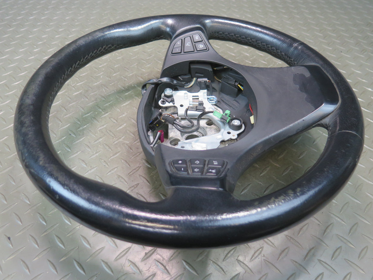 04-06 BMW E53 X5 Leather Sport Heated Steering Black w Controls OEM