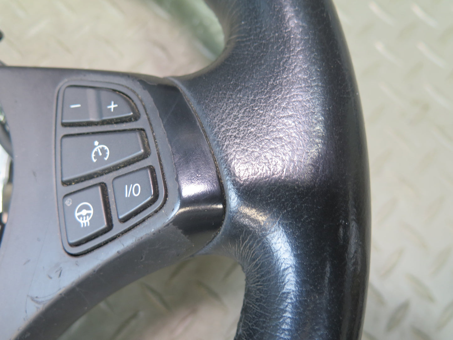 04-06 BMW E53 X5 Leather Sport Heated Steering Black w Controls OEM