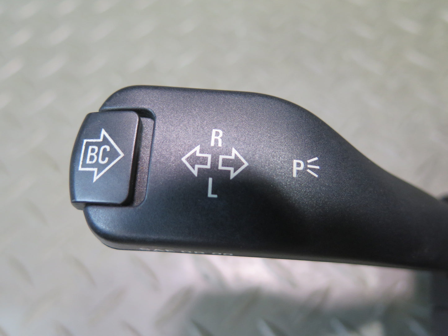 00-06 BMW E53 X5 Steering Column Turn Signal Wiper Cruise Multi Switch OEM