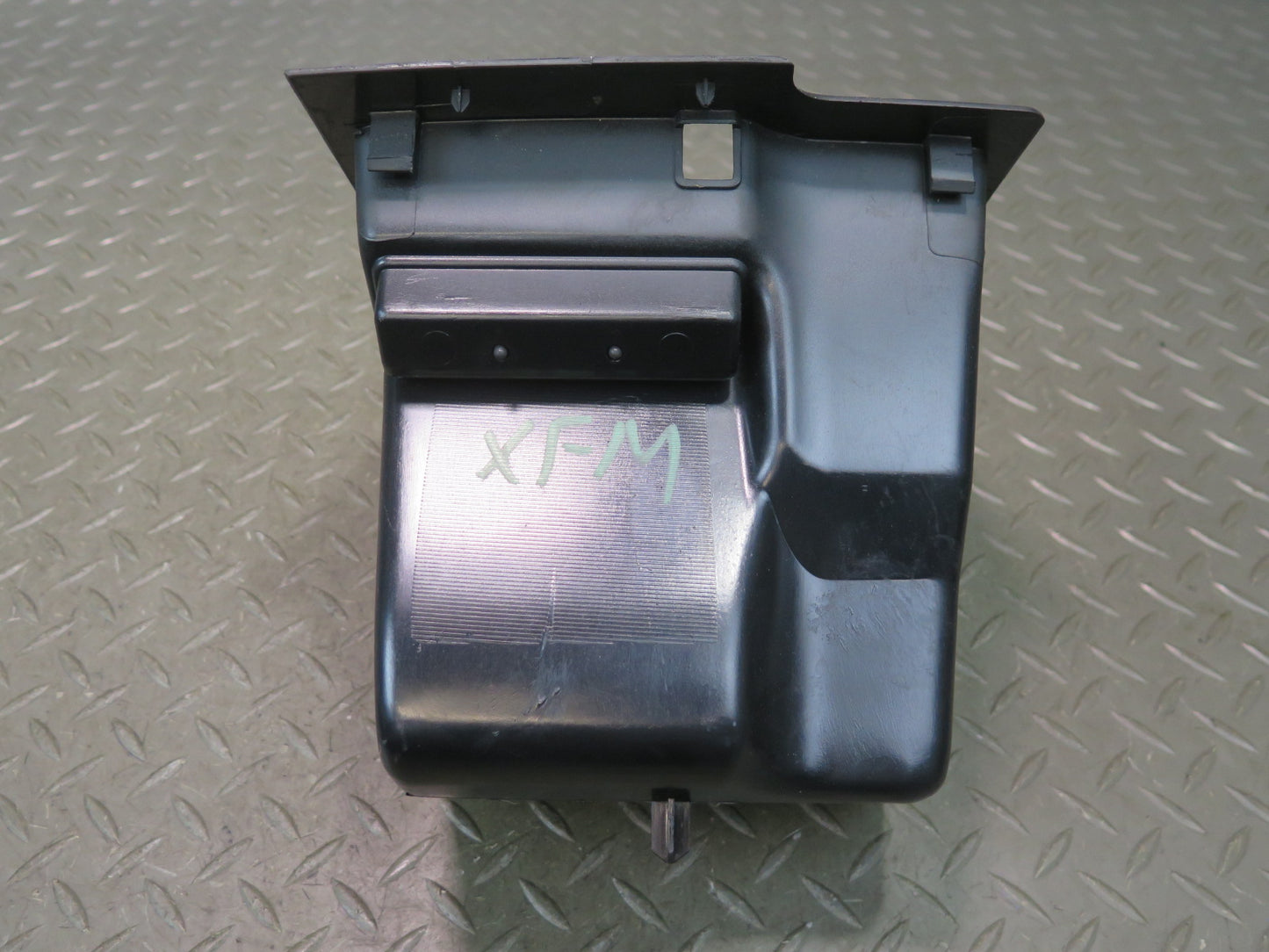 00-06 BMW E53 X5 Center Console Compartment Storage Box BIN 8402943 OEM