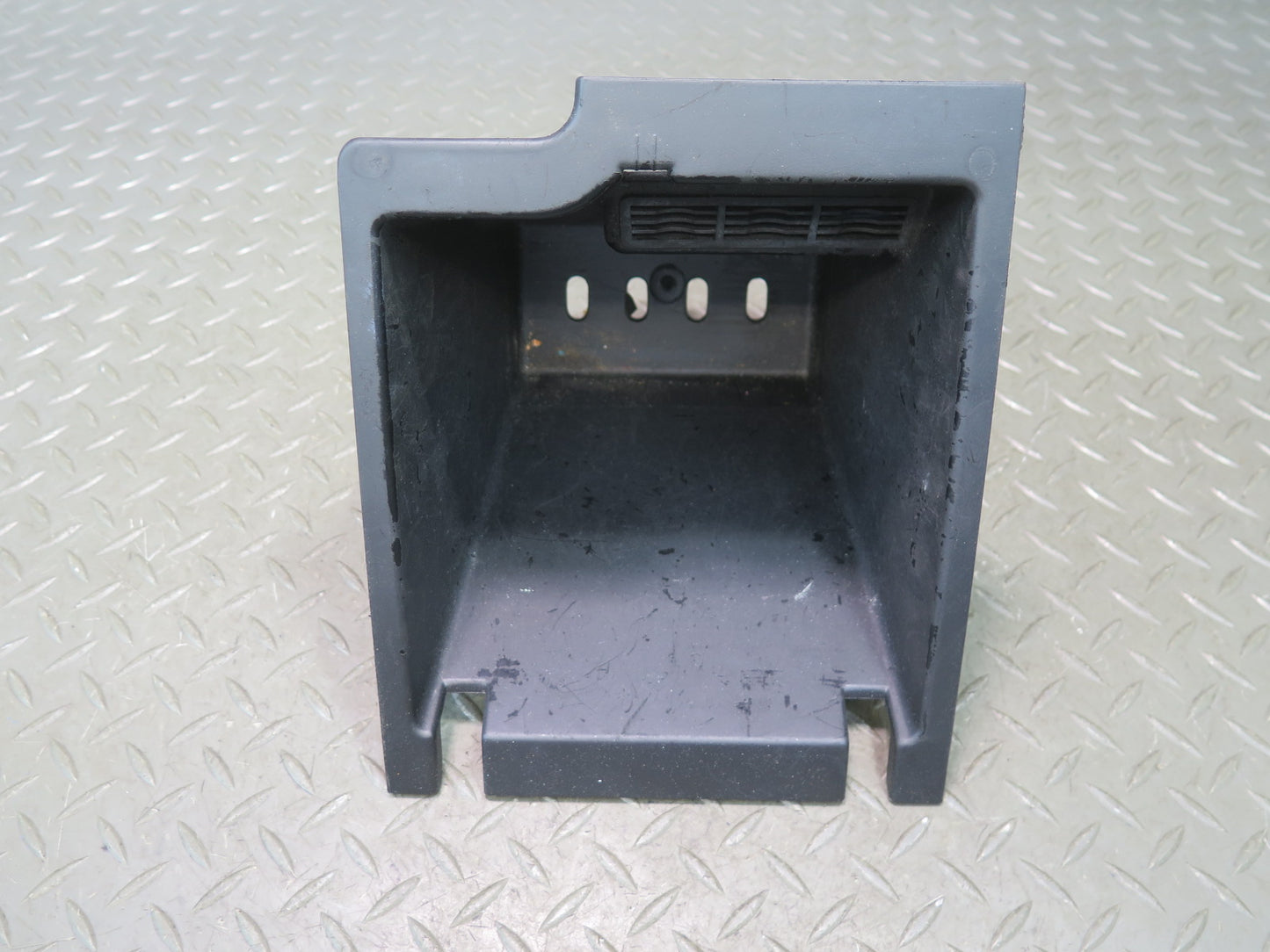 00-06 BMW E53 X5 Center Console Compartment Storage Box BIN 8402943 OEM