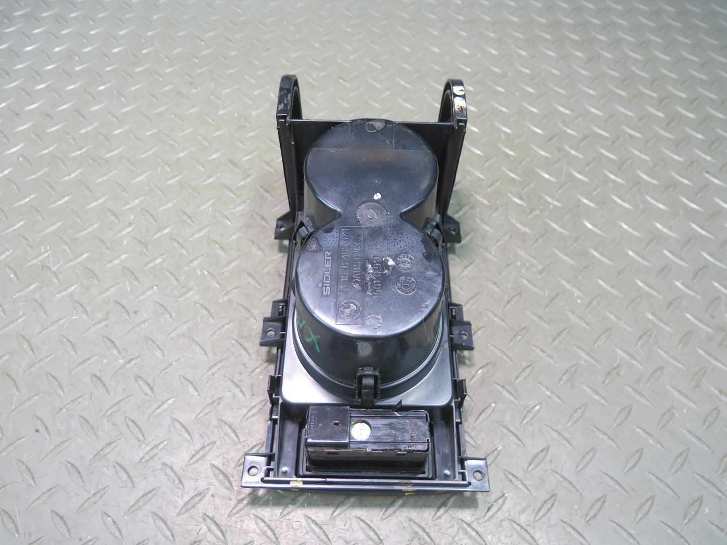 00-06 BMW E53 X5 Center Console CUP Holder Sliding Storage 8402941 OEM