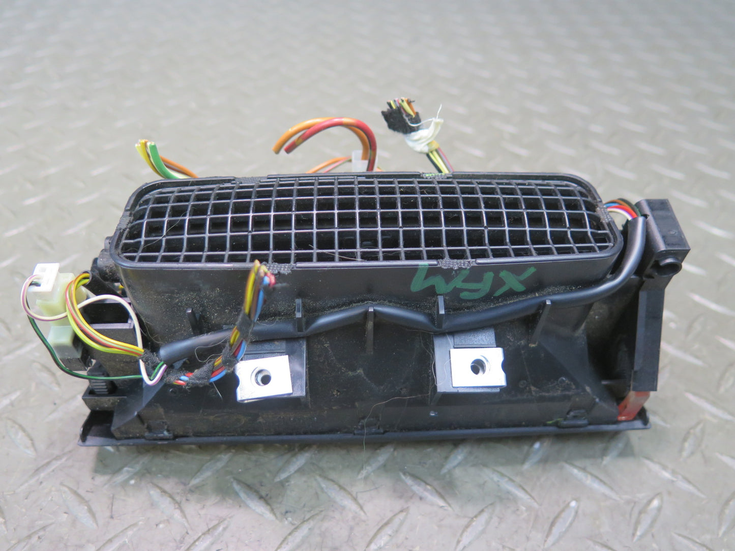 00-06 BMW E53 X5 Rear Center Console Air Vent Grille Heated Seat Switch OEM