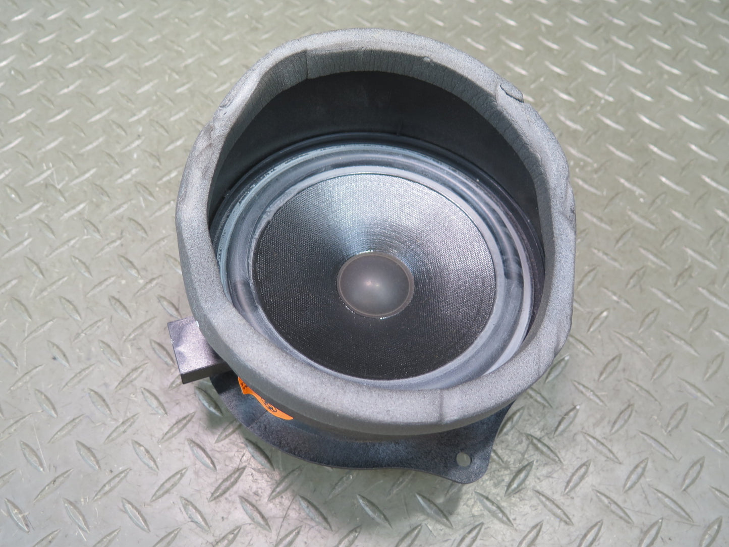 00-06 BMW X5 E53 Set of 2 Front Left & Right Top-hifi Mid-range Loudspeaker OEM