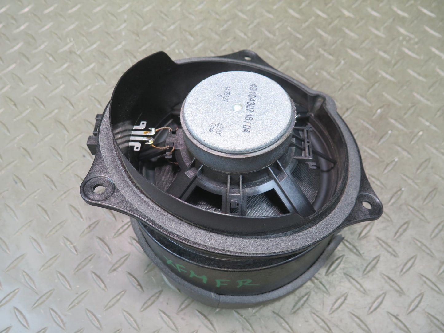 00-06 BMW X5 E53 Set of 2 Front Left & Right Top-hifi Mid-range Loudspeaker OEM