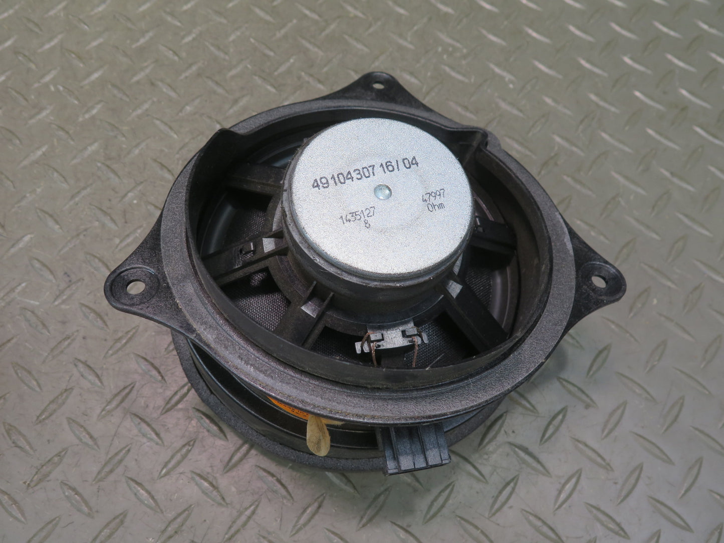 00-06 BMW X5 E53 Set of 2 Rear Left & Right Top-hifi Loudspeaker OEM