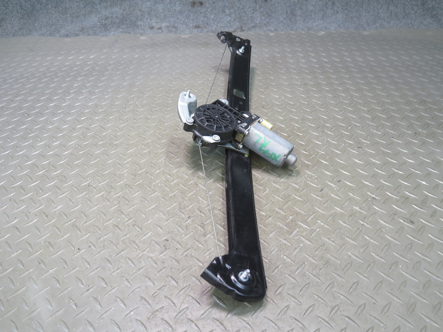 00-06 BMW X5 E53 Rear Left Door Window Regulator w Motor OEM