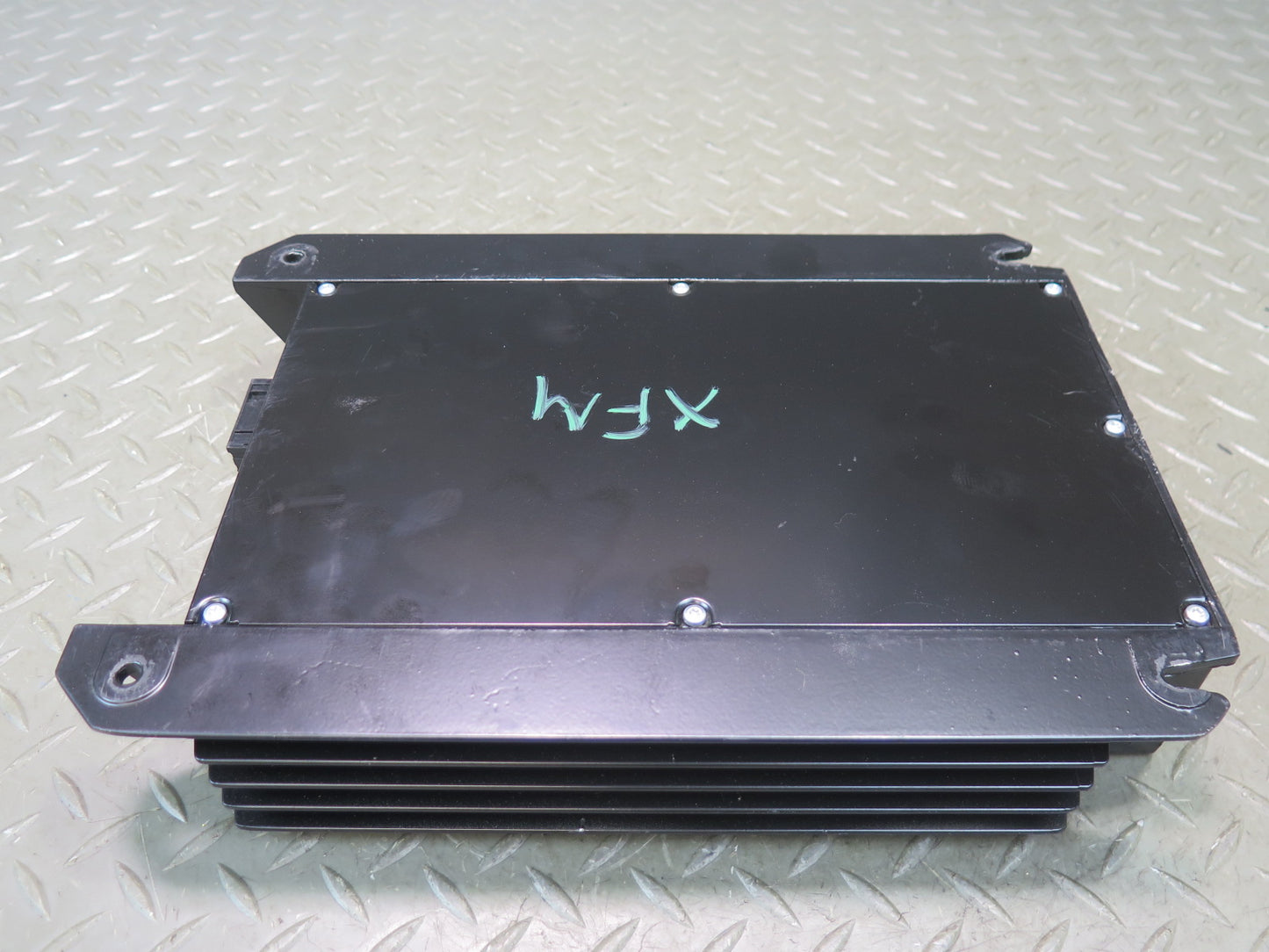 00-06 BMW E53 X5 Hi-fi DSP Audio System Amplifier AMP 6940977 OEM