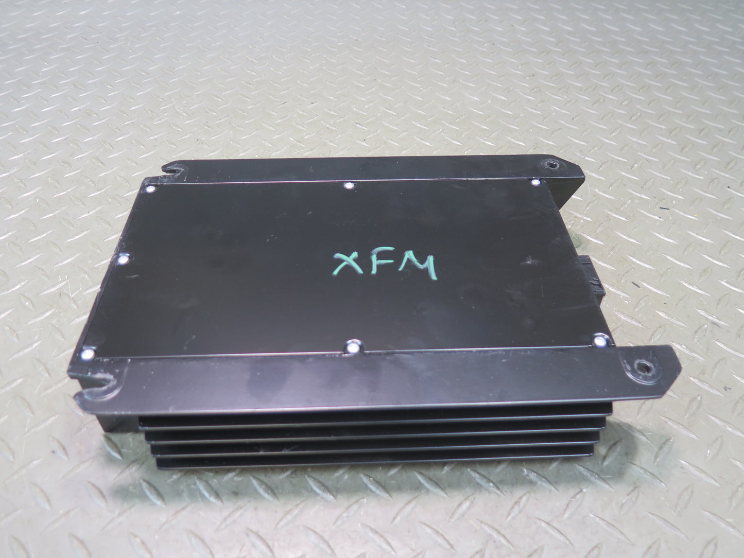 00-06 BMW E53 X5 Hi-fi DSP Audio System Amplifier AMP 6940977 OEM