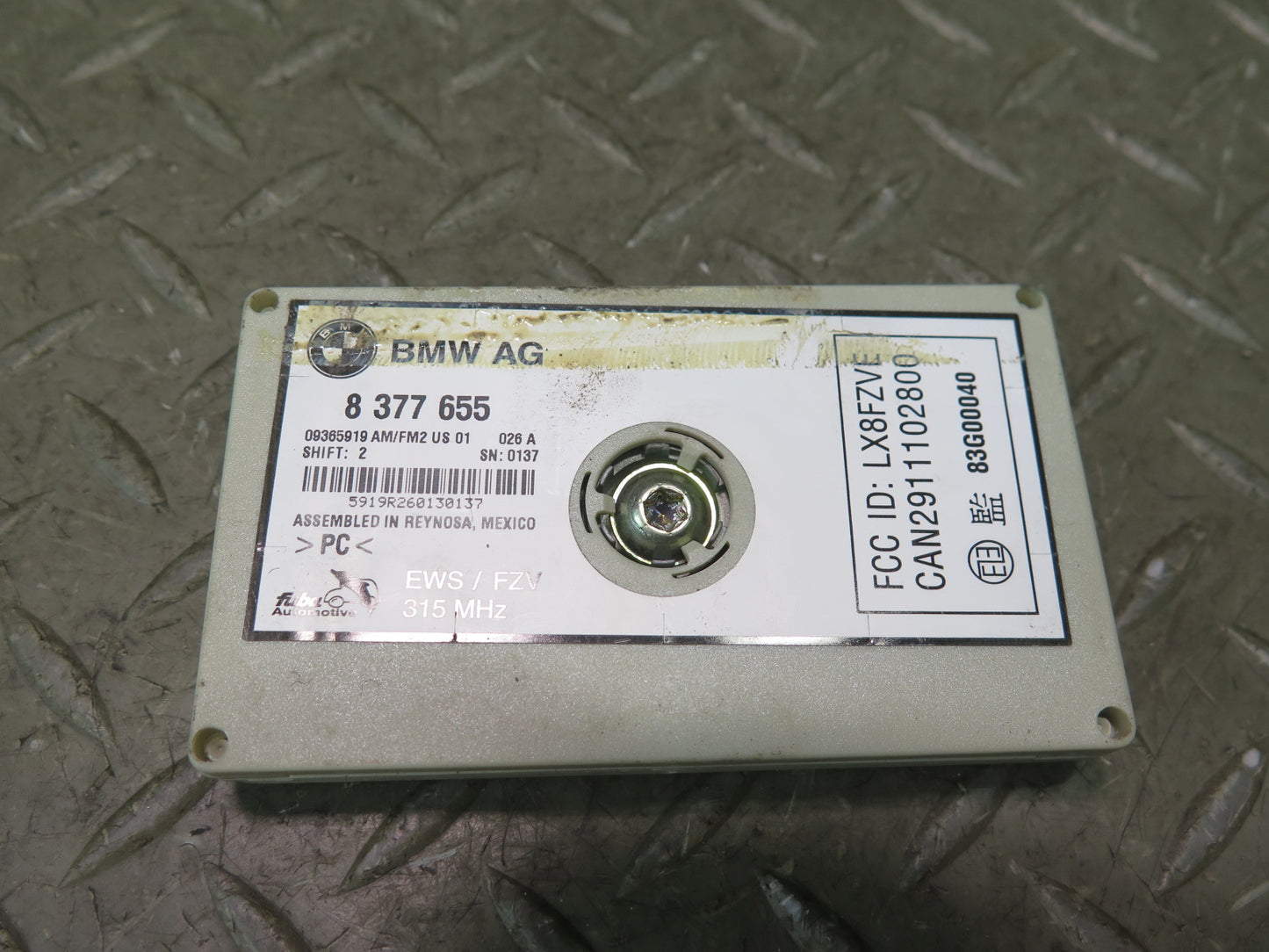 00-06 BMW E53 X5 Radio Antenna Booster Amplifier AMP 8377655 OEM