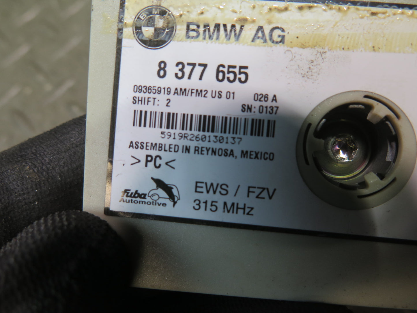 00-06 BMW E53 X5 Radio Antenna Booster Amplifier AMP 8377655 OEM