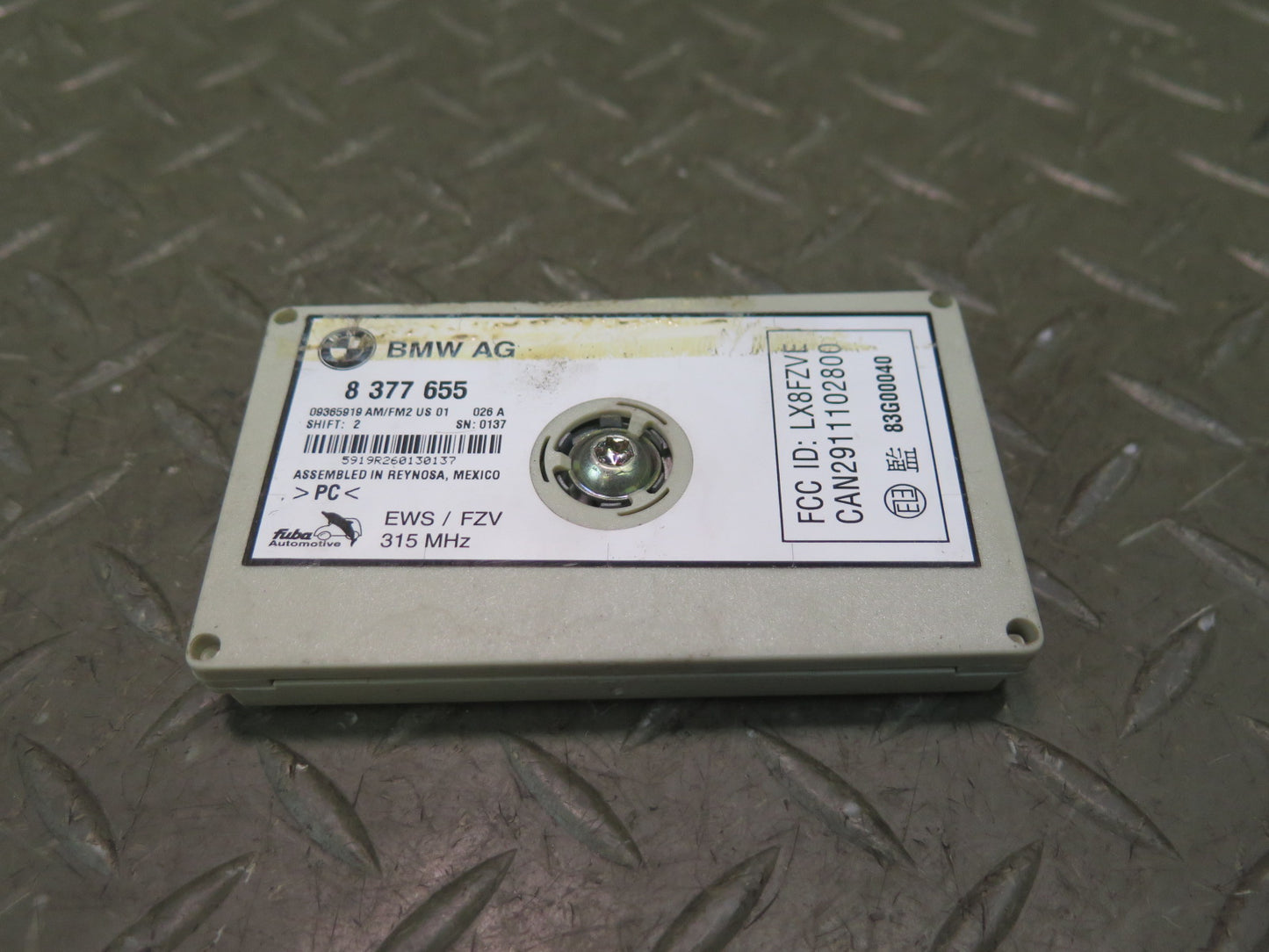 00-06 BMW E53 X5 Radio Antenna Booster Amplifier AMP 8377655 OEM