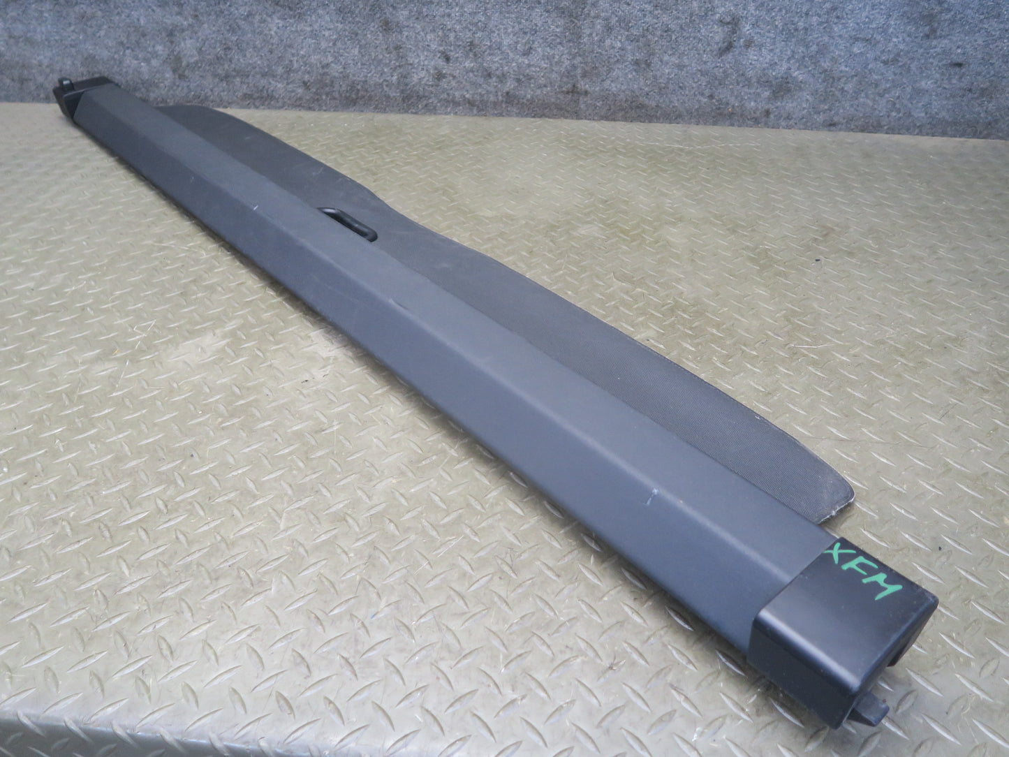 00-06 BMW E53 X5 Rear Trunk Cargo Luggage Roller Shade Compartment OEM