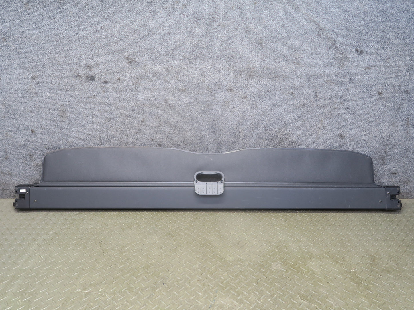 00-06 BMW E53 X5 Rear Trunk Cargo Luggage Roller Shade Compartment OEM
