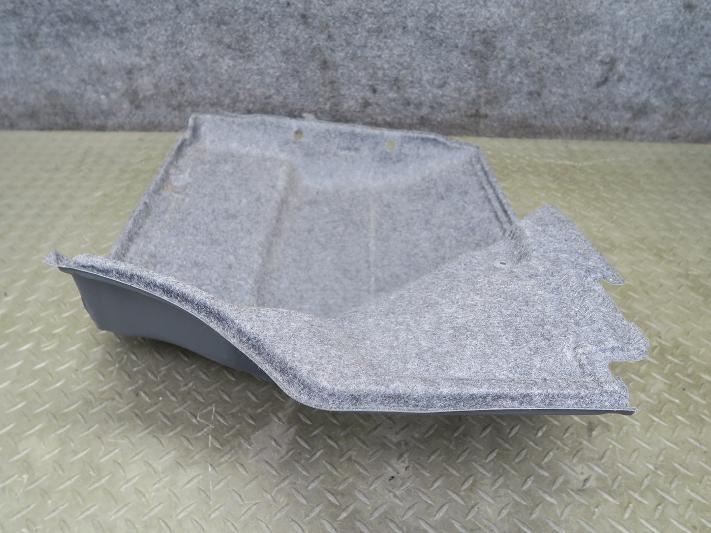 95-97 Nissan Gloria HY33 Rear Left Trunk Carpet Trim Liner Cover Gray OEM