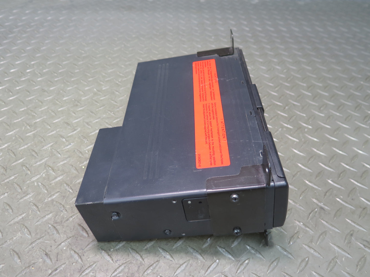 00-06 BMW E53 X5 CD Changer Player w Magazine 6983335 OEM