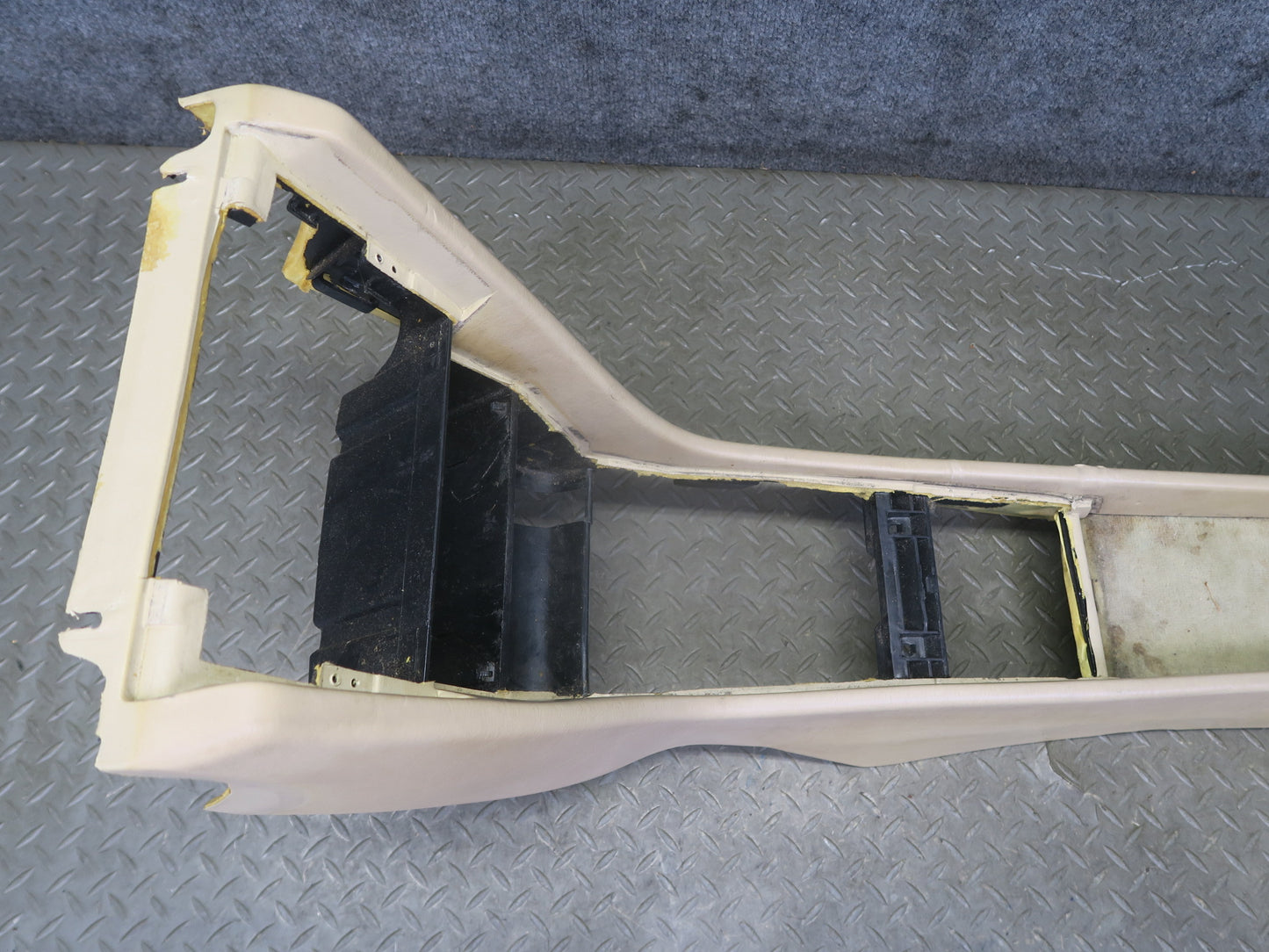86-93 Mercedes W124 300E Center Console Trim Cover Panel Beige OEM