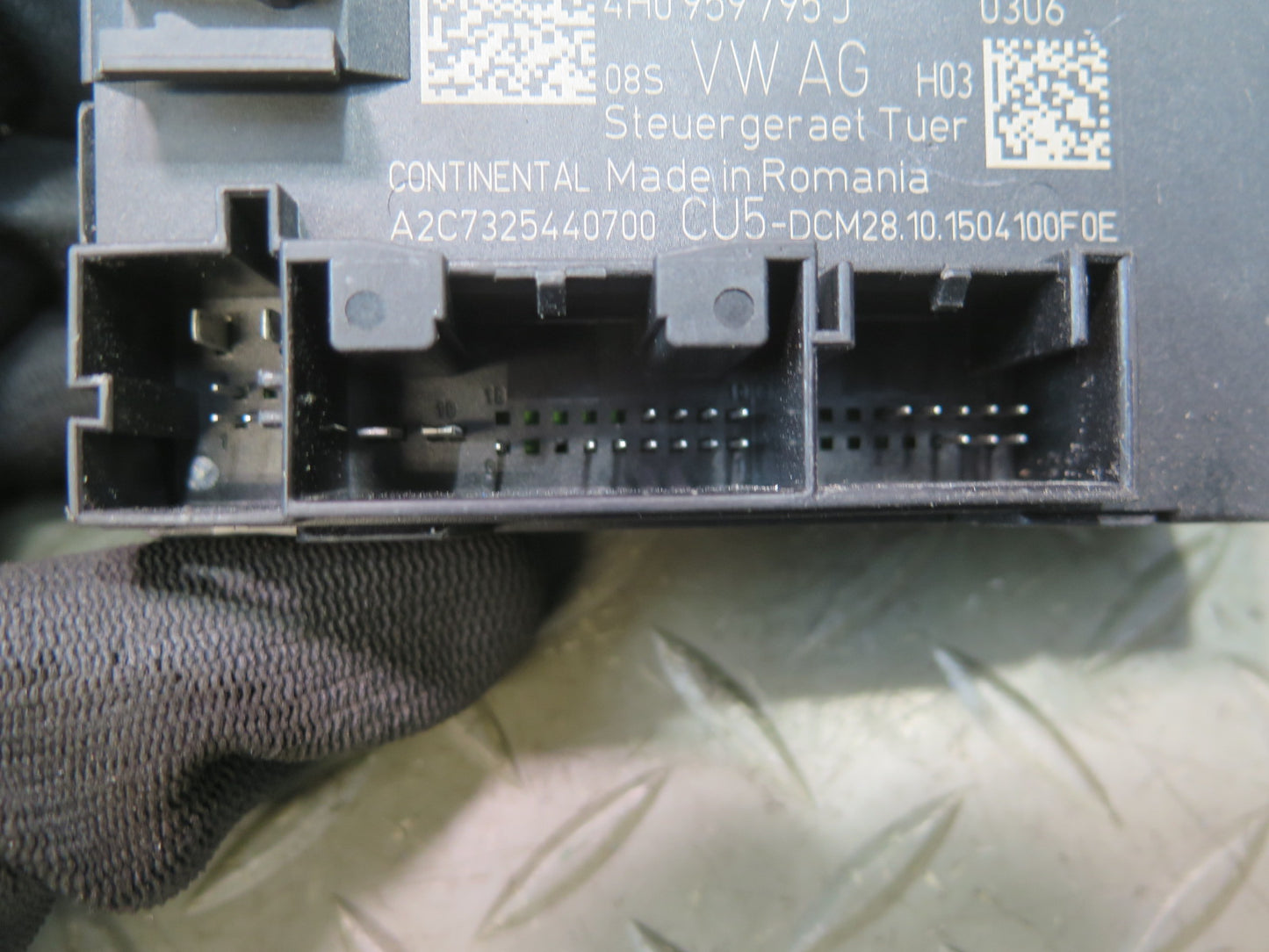 2010-2016 Porsche Panamera 970 Rear Left or Right Door Control Module