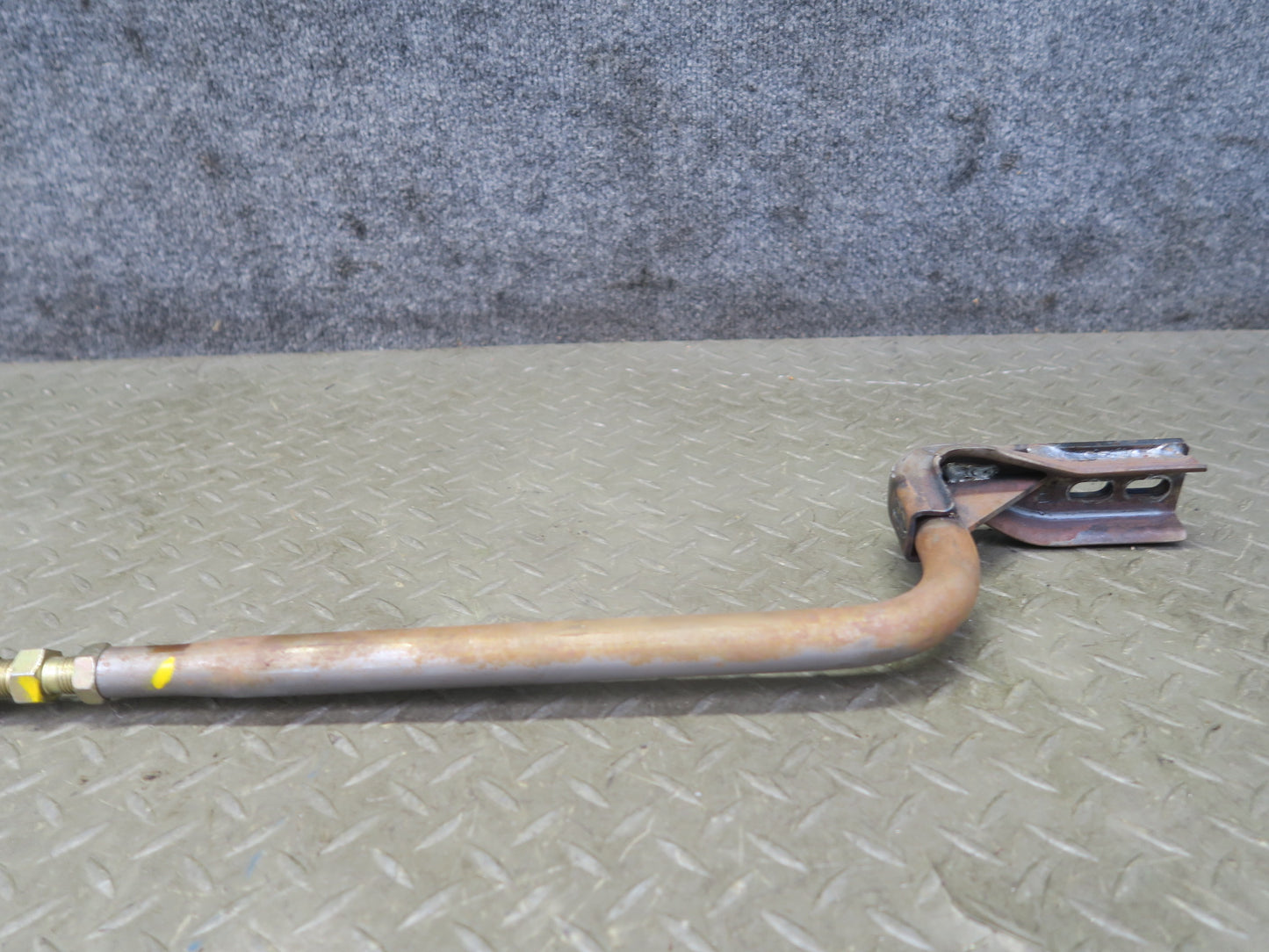 95-97 Nissan Gloria HY33 3.0L Turbo Rear Strut Tower Bar Brace w Mount Set OEM