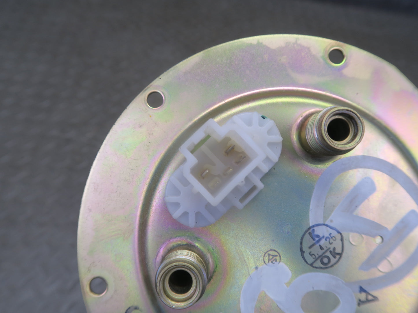 95-97 Nissan Gloria HY33 3.0L Turbo Fuel Pump Level Sensor Sending Unit 60K OEM