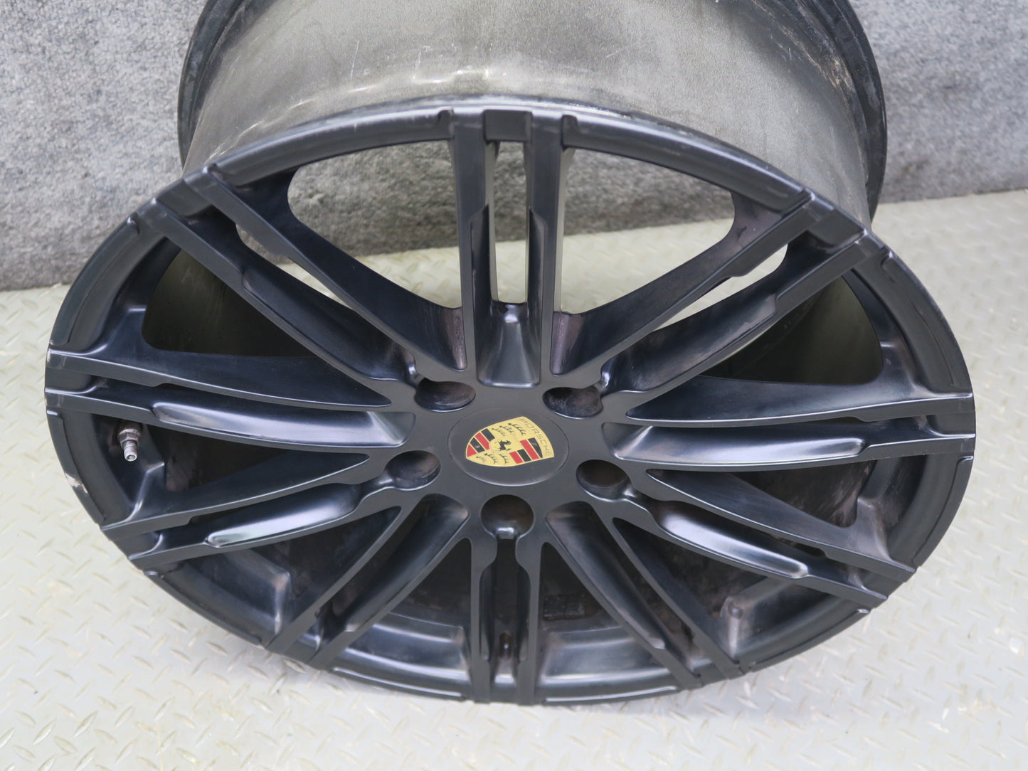 10-16 Porsche Panamera 4 970 Rear R20" Alloy 10 Spoke Wheel Rim 20x11J ET68
