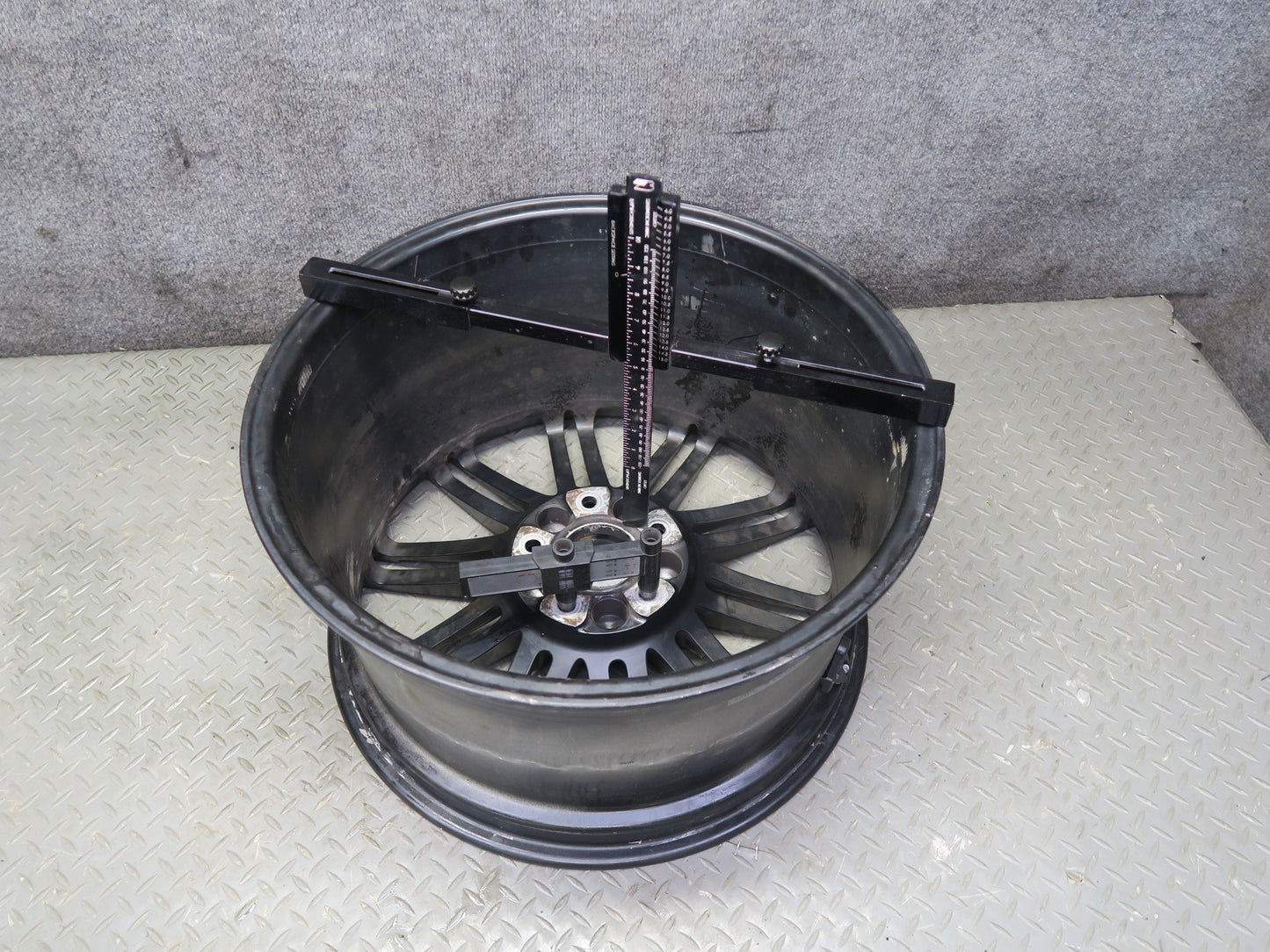 10-16 Porsche Panamera 4 970 Rear R20" Alloy 10 Spoke Wheel Rim 20x11J ET68