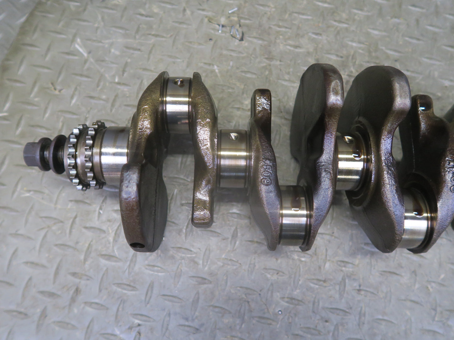 07-15 Mini Cooper S R55 R56 R57 R58 R59 R60 1.6L N14 N18 Engine Crankshaft OEM