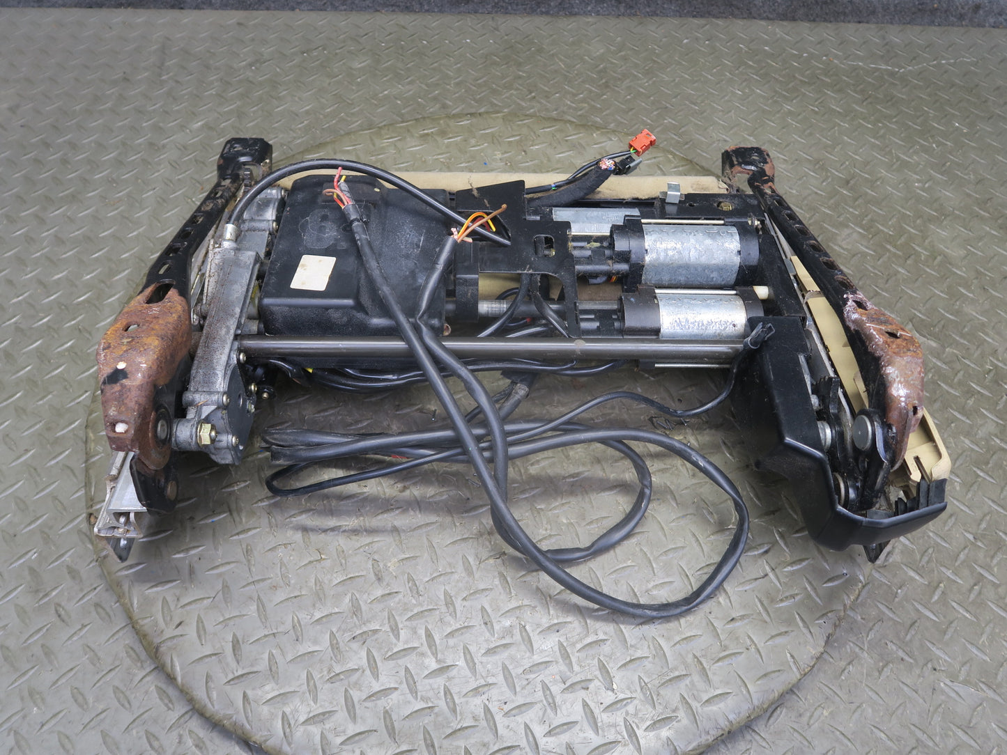 90-93 Mercedes W124 300E Front Left Seat Lower Frame Track Rail w Motors OEM