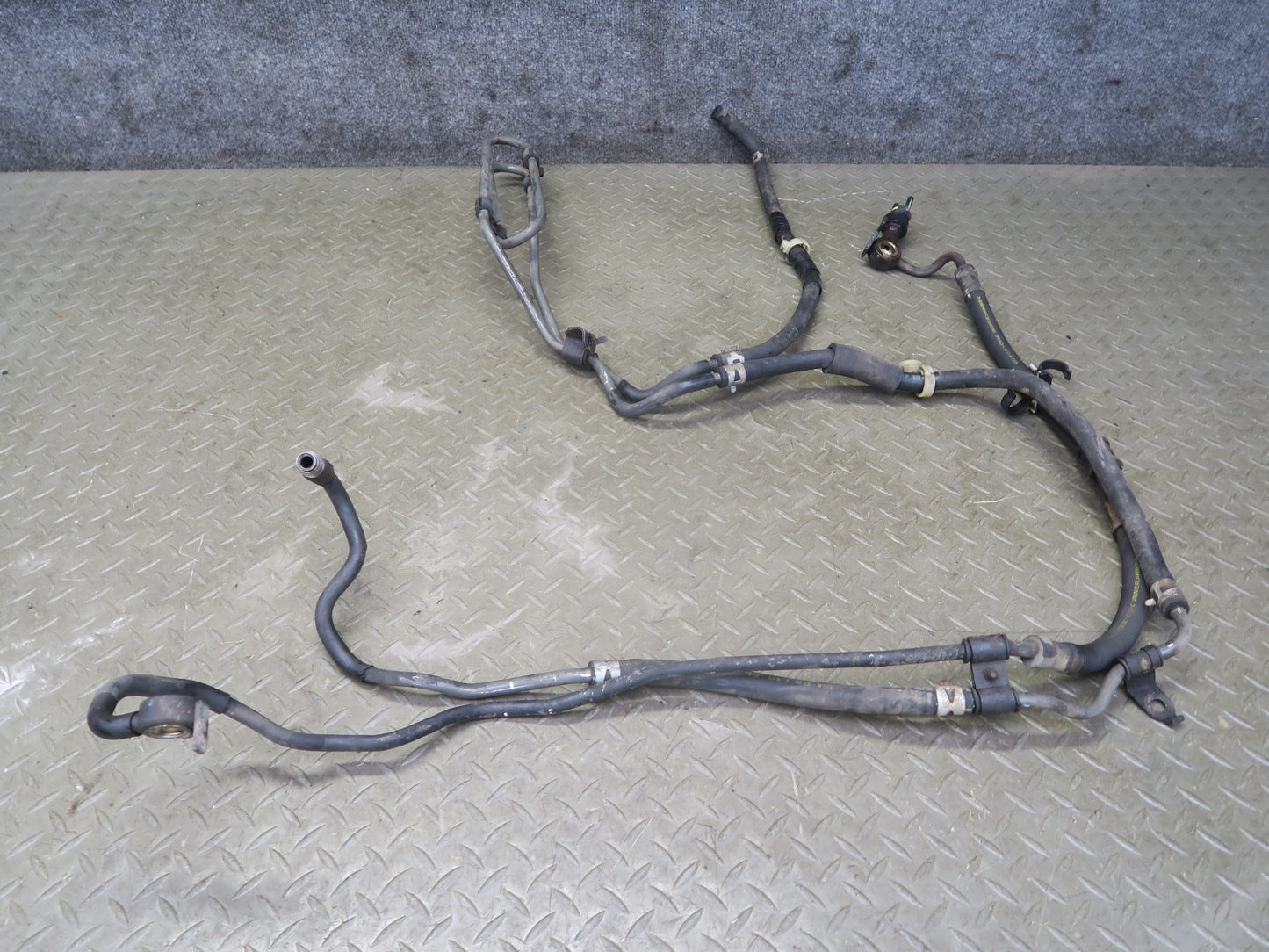 2003-2007 Lexus UZJ100L LX470 Power Steering Pressure Return Hose Pipe Tube Line