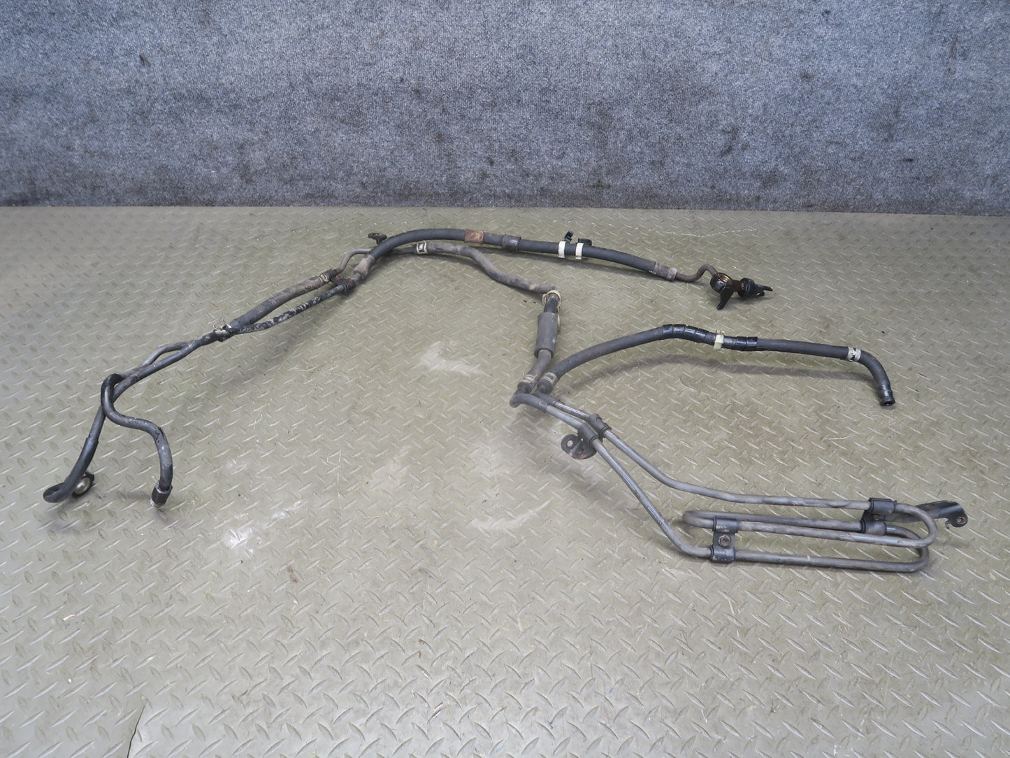 2003-2007 Lexus UZJ100L LX470 Power Steering Pressure Return Hose Pipe Tube Line