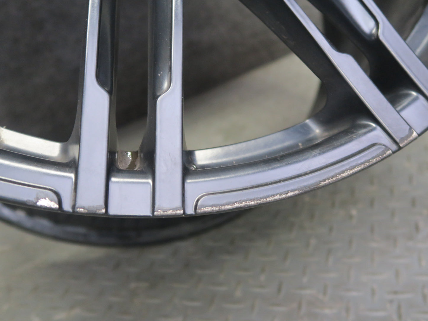10-16 Porsche Panamera 4 970 Rear R20" Alloy 10 Spoke Wheel Rim 20x11J ET68