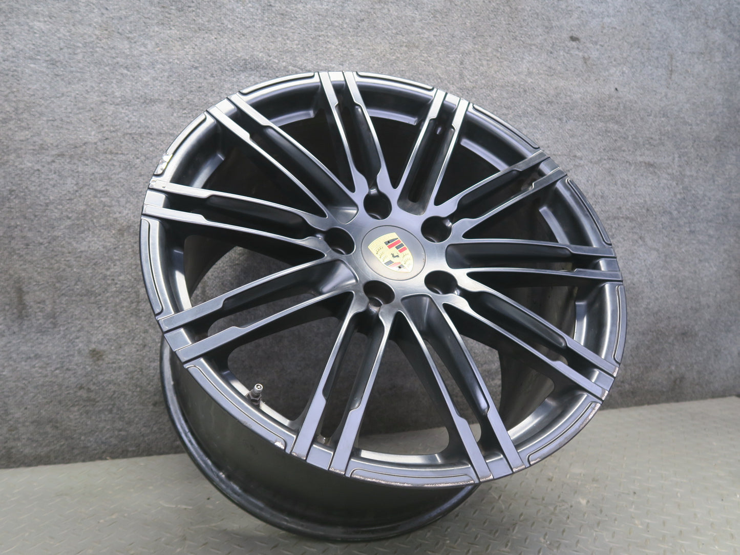 10-16 Porsche Panamera 4 970 Rear R20" Alloy 10 Spoke Wheel Rim 20x11J ET68