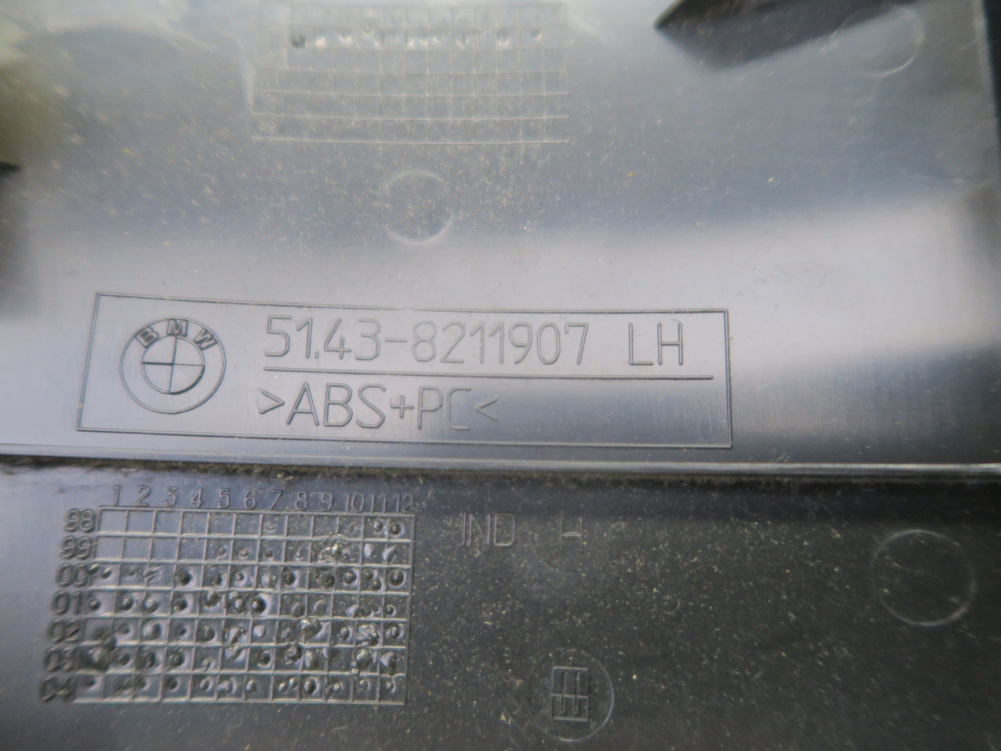 00-06 BMW E53 X5 Set of 2 Left & Right Interior B Pillar Upper Trim Panel OEM