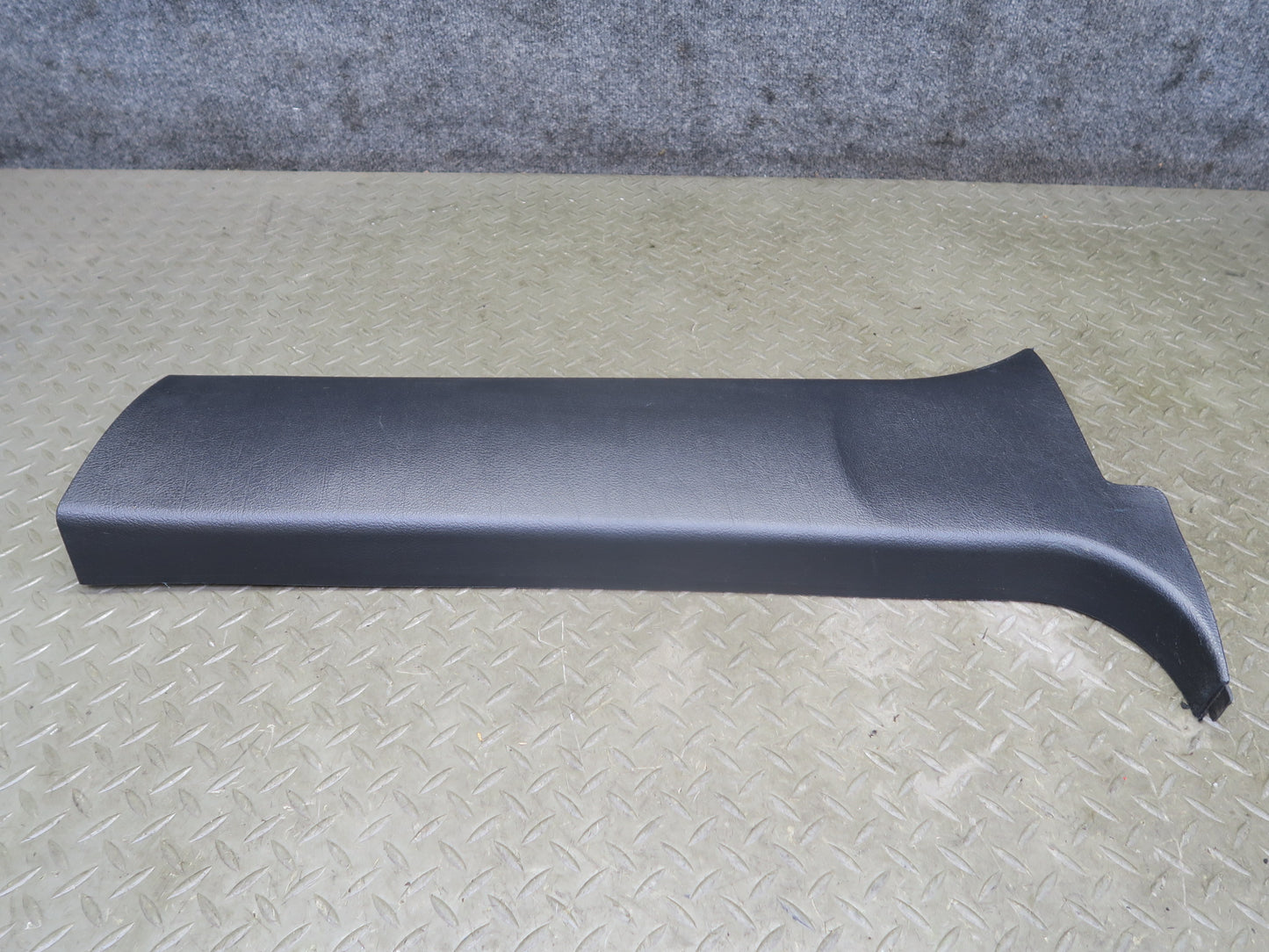 00-06 BMW E53 X5 Set of 2 Left & Right Interior B Pillar Lower Trim Panel OEM