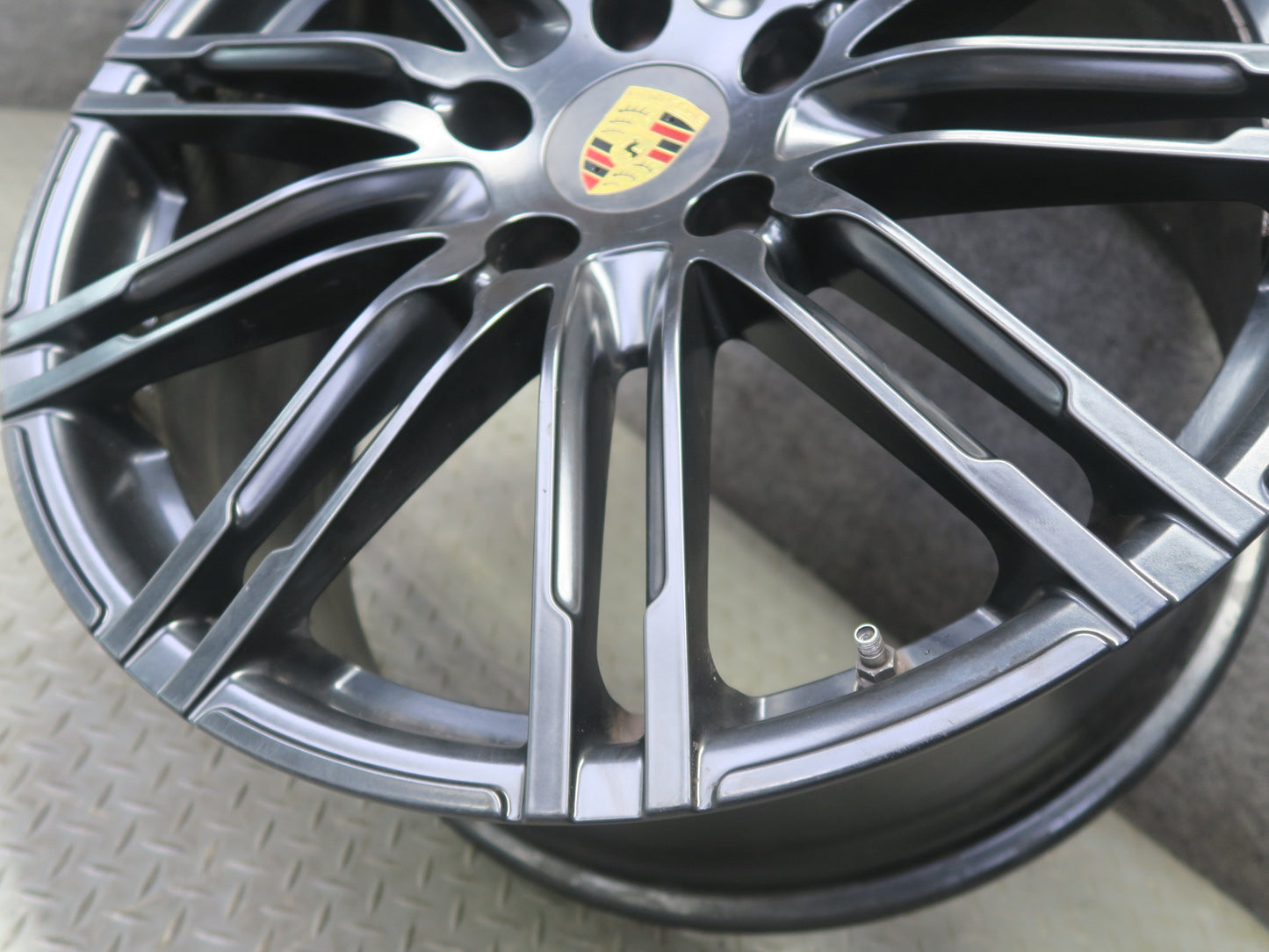 10-16 Porsche Panamera 4 970 Front R20" Alloy 10 Spoke Wheel Rim 20x9.5J ET65