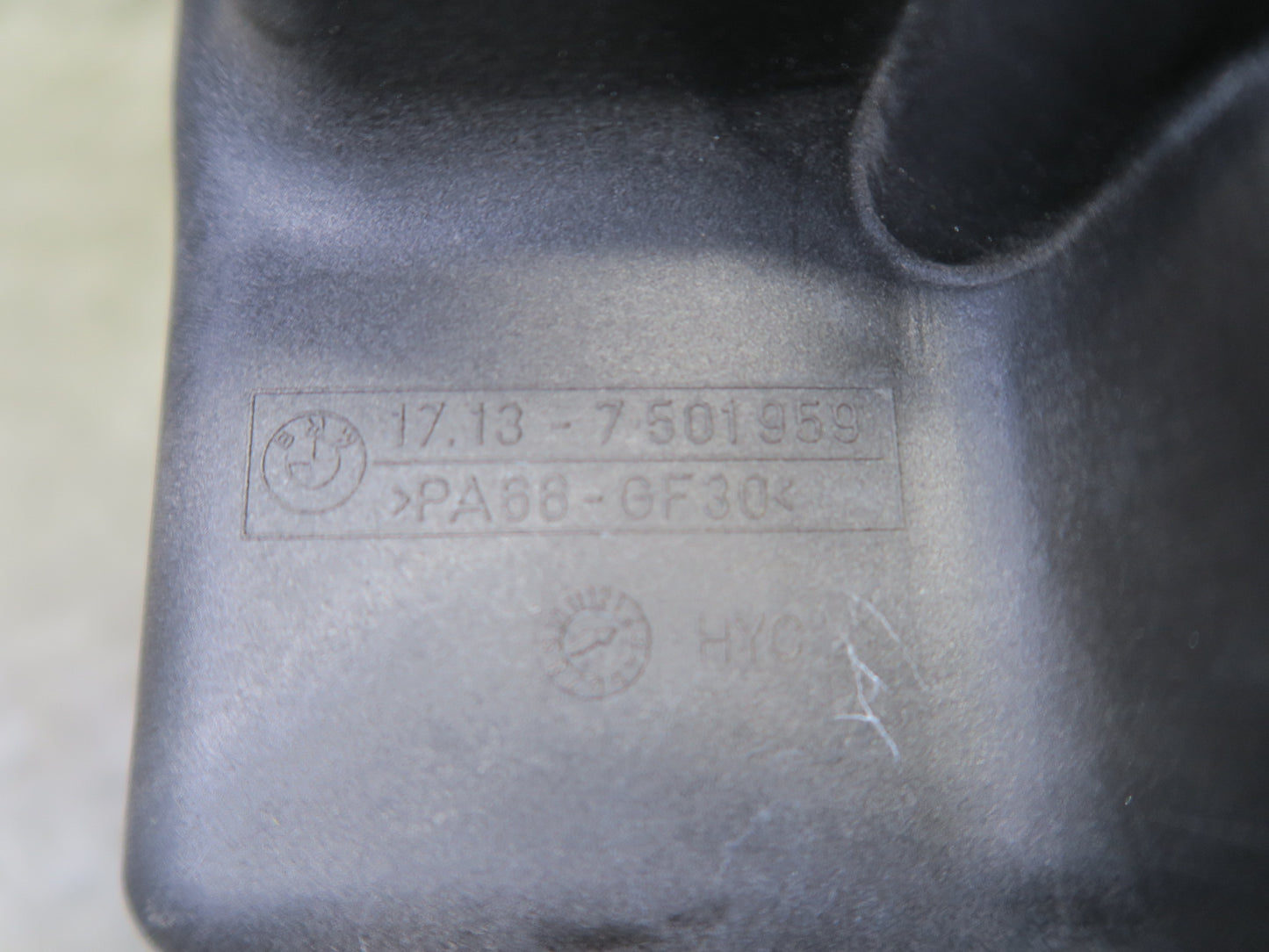 2006 BMW E53 X5 Engine Coolant Expansion Overflow Reservoir Tank 7501959 OEM