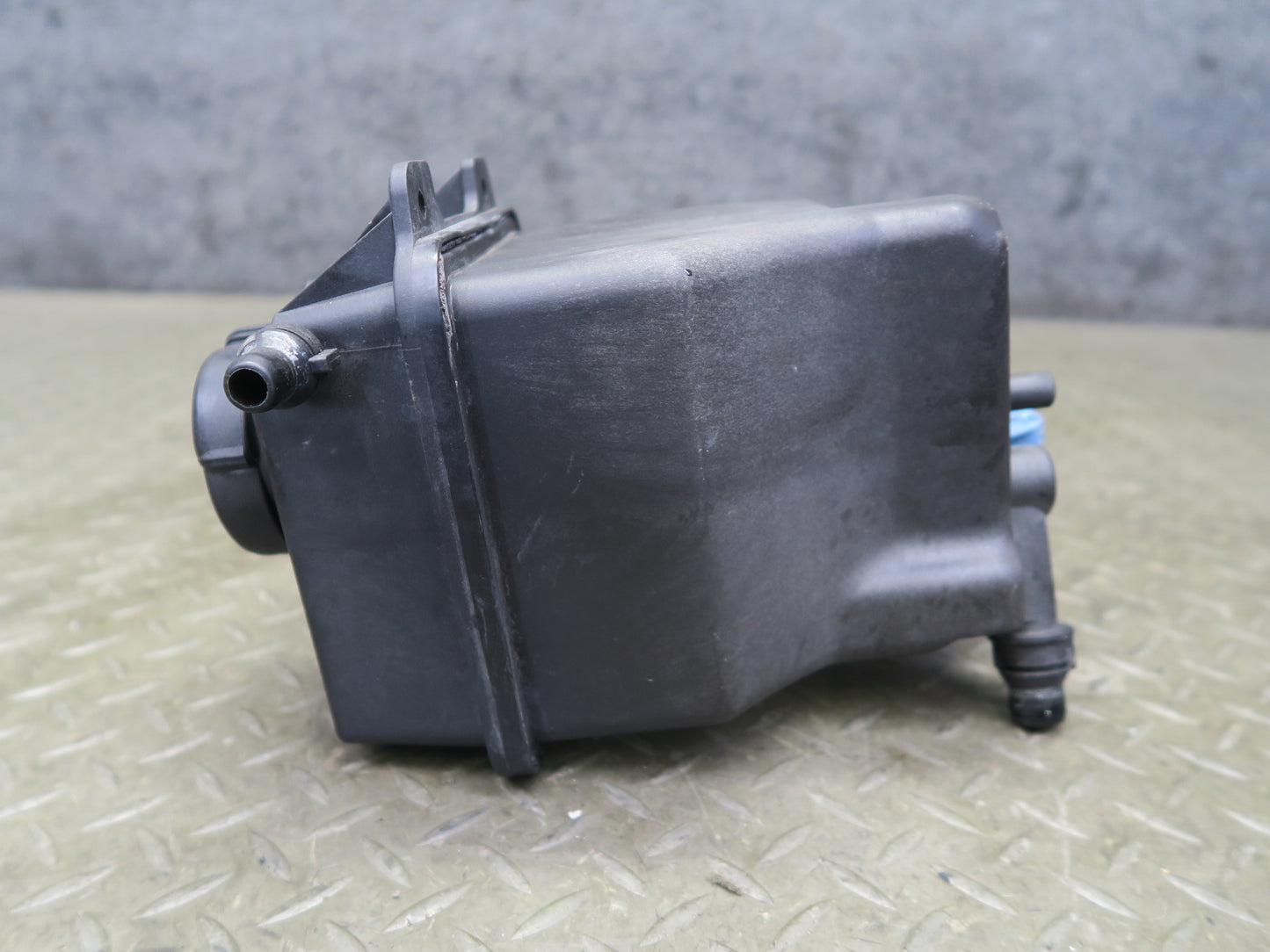 2006 BMW E53 X5 Engine Coolant Expansion Overflow Reservoir Tank 7501959 OEM