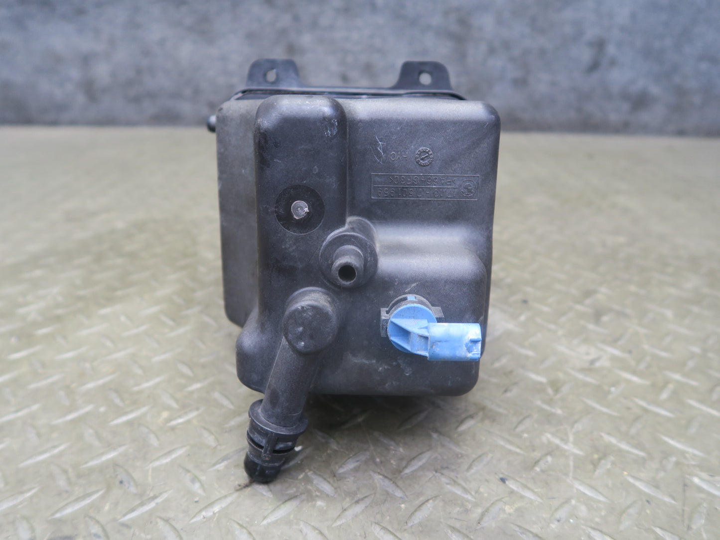 2006 BMW E53 X5 Engine Coolant Expansion Overflow Reservoir Tank 7501959 OEM