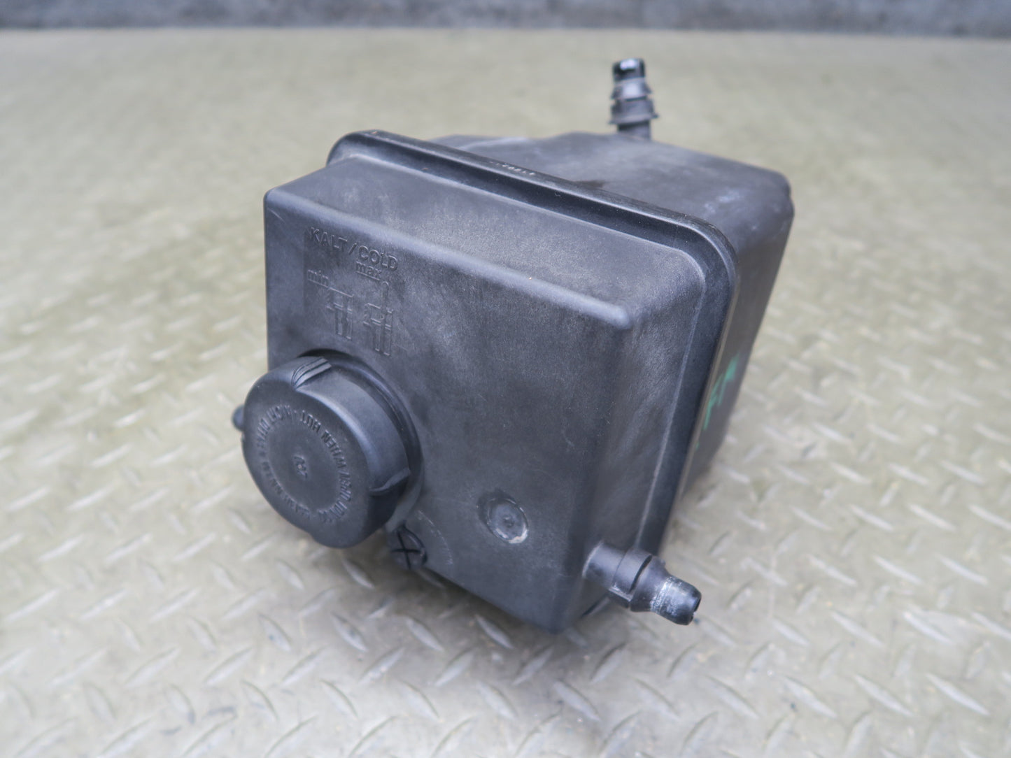 2006 BMW E53 X5 Engine Coolant Expansion Overflow Reservoir Tank 7501959 OEM