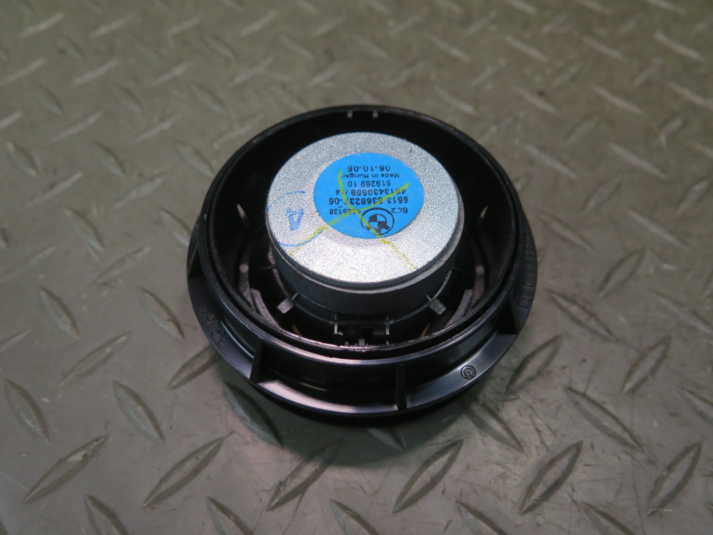 00-06 BMW E53 X5 Set of 2 Left & Right Door MID Range Hi-fi Speaker 8368237 OEM